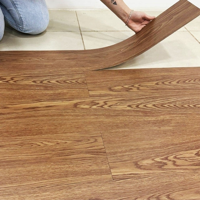 Piso Vinílico Autocolante em Régua - caixa